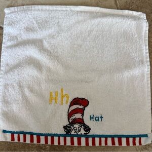 Pottery Barn Kids ~Dr. Seuss Cat in the Hat~ Washcloth ~ Bathroom
